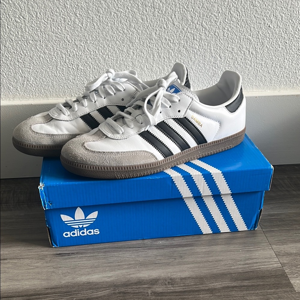 Adidas Sambas